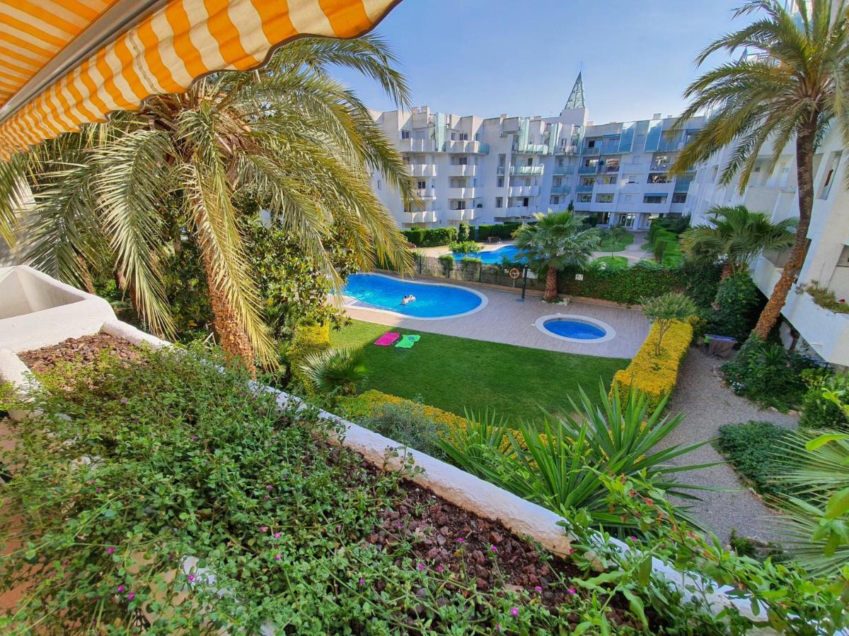Apartamento Royal Marine Deluxe Росас Экстерьер фото
