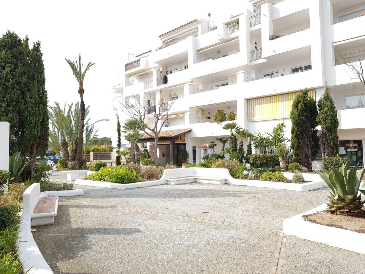 Apartamento Royal Marine Deluxe Росас Экстерьер фото