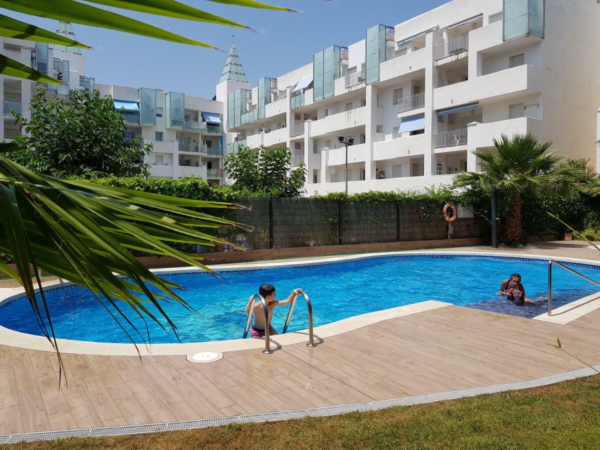 Apartamento Royal Marine Deluxe Росас Экстерьер фото