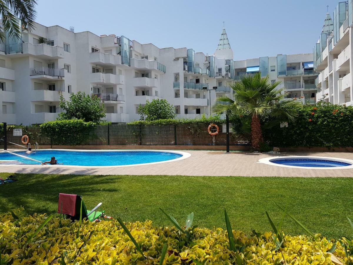 Apartamento Royal Marine Deluxe Росас Экстерьер фото